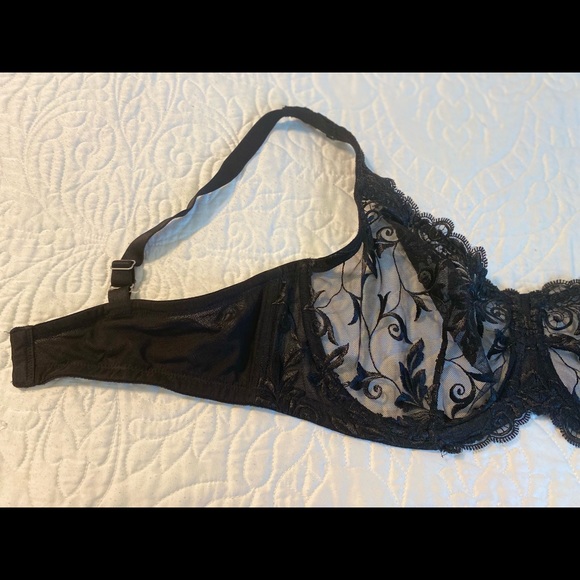 Soma Intimates Black Lace Unlined Bra - Picture 4 of 6